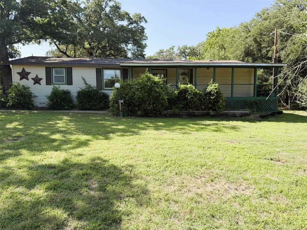 310 Taurus Road, Granbury