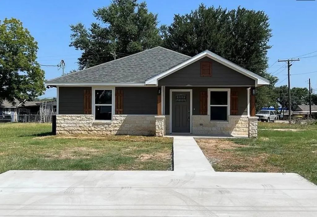 709 W Evans Street, Hearne