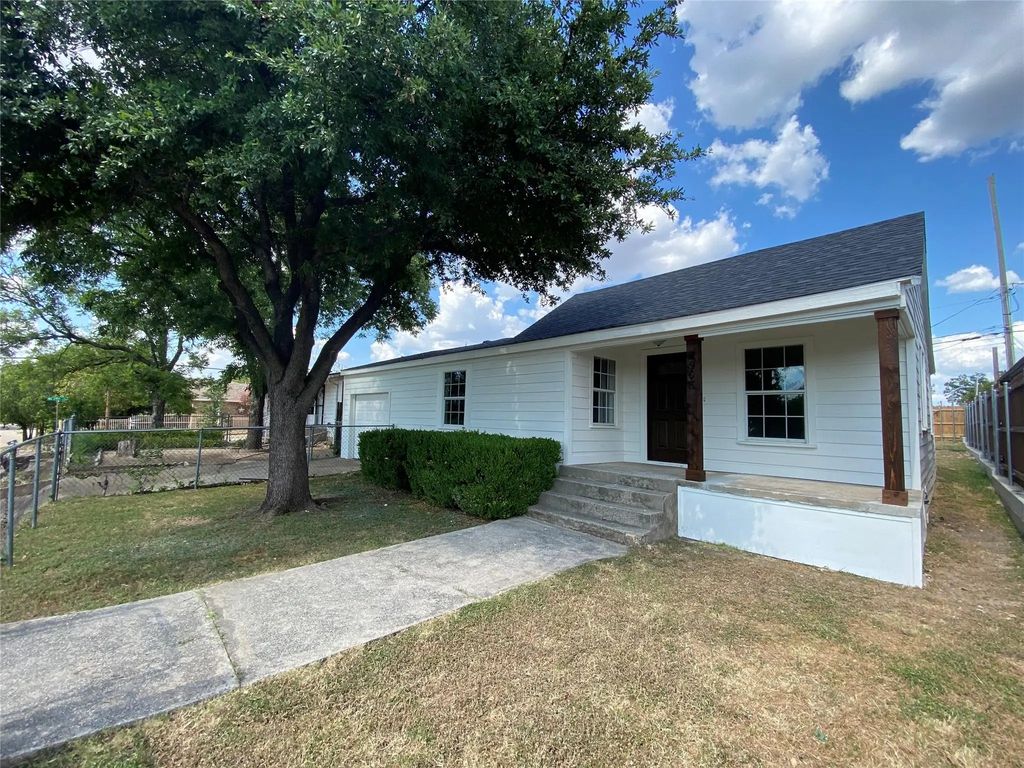 2908 Lulu Street W, Fort Worth