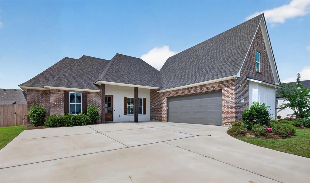 76 Turtle Creek Drive, Benton