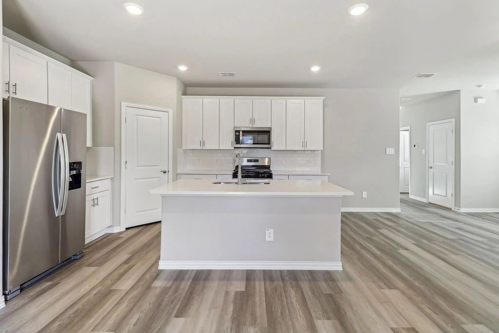 3802 High Valley Drive, Princeton