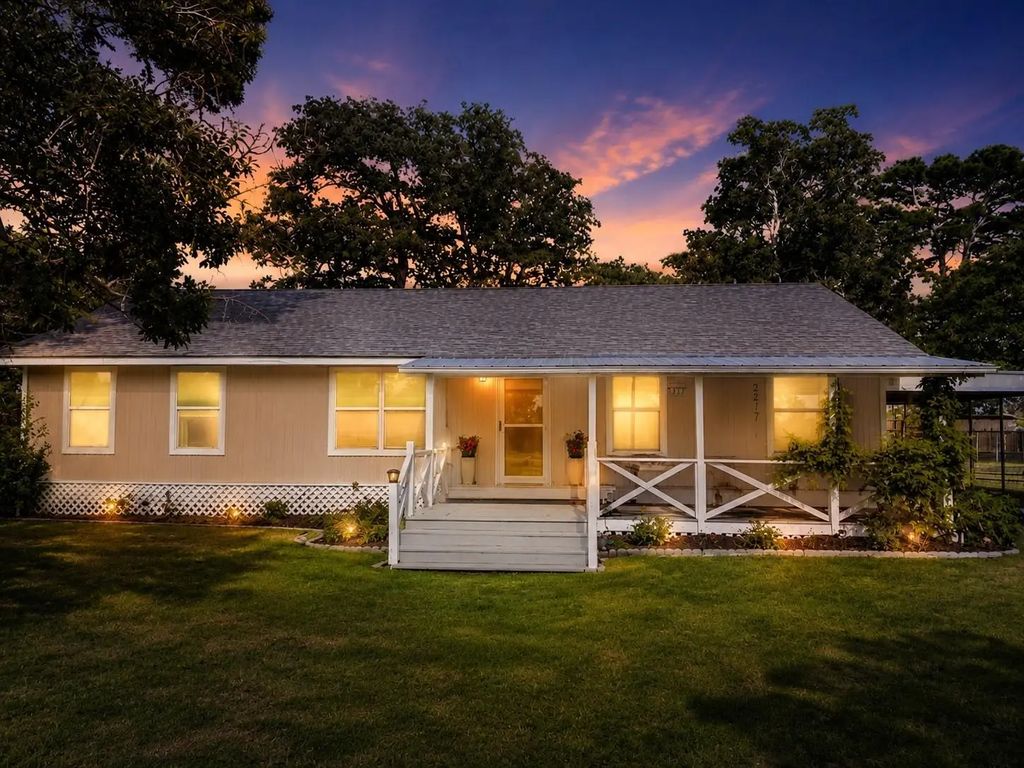 10038 County Road 313, Tyler