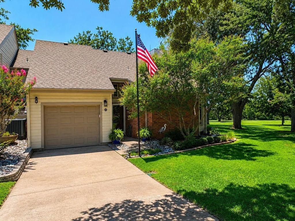 149 Summer Place Circle Bldg N Unit 149, Pottsboro