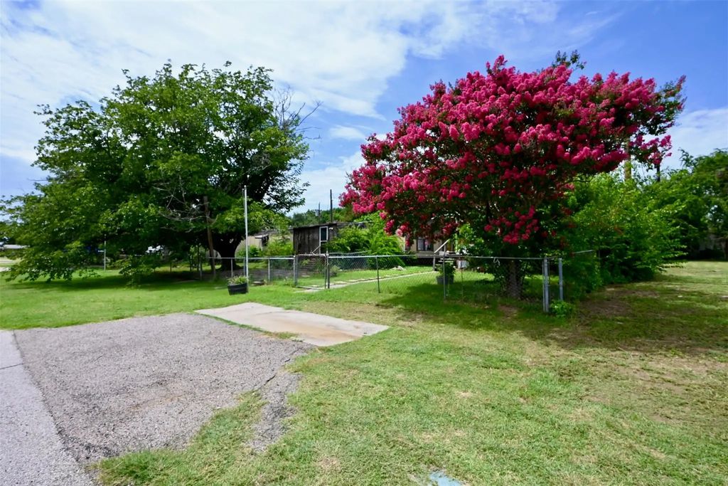 4362 Sunset Circle, The Colony