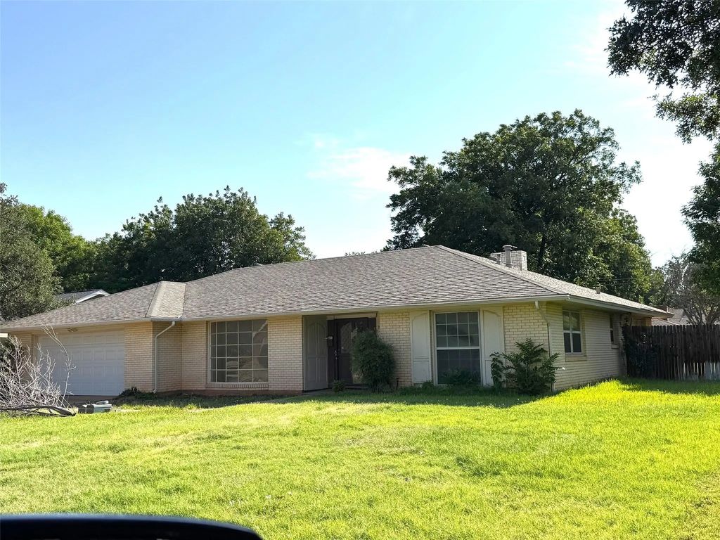 2117 Woodridge Drive, Abilene