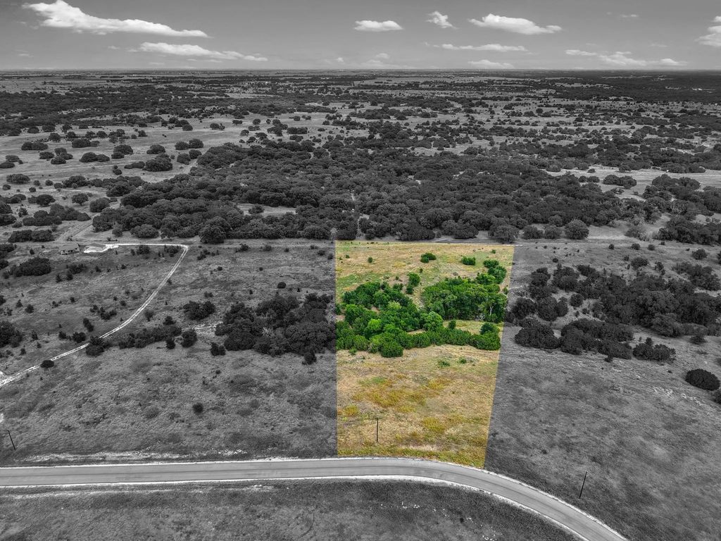 254 Yellowstone Drive, Oglesby