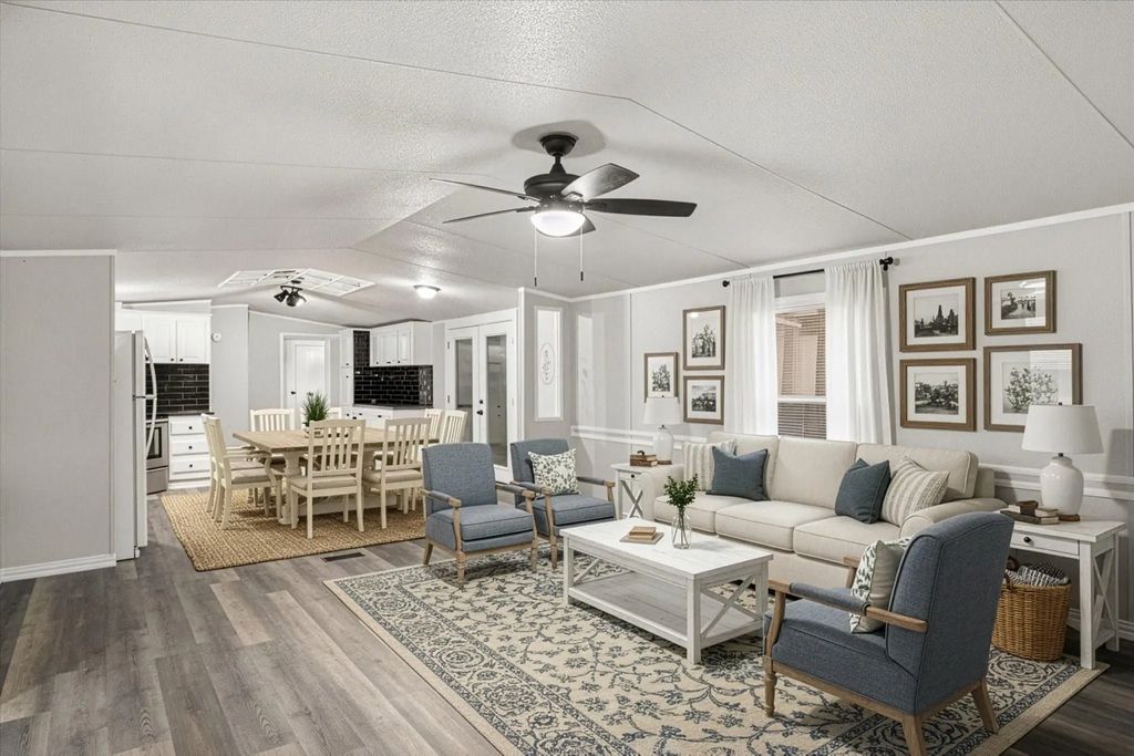 4617 Lyndi Lane, Granbury