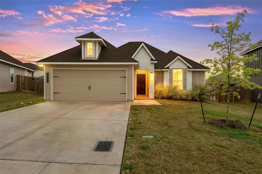 3208 Dotavio Road, Waco