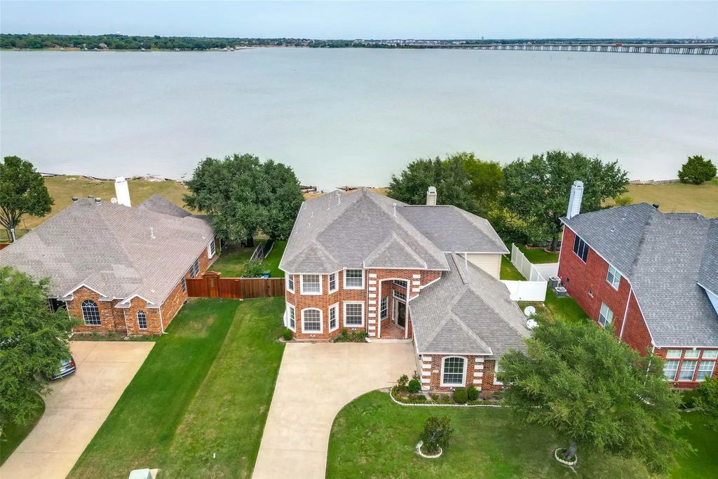4115 Abingdon Drive, Garland