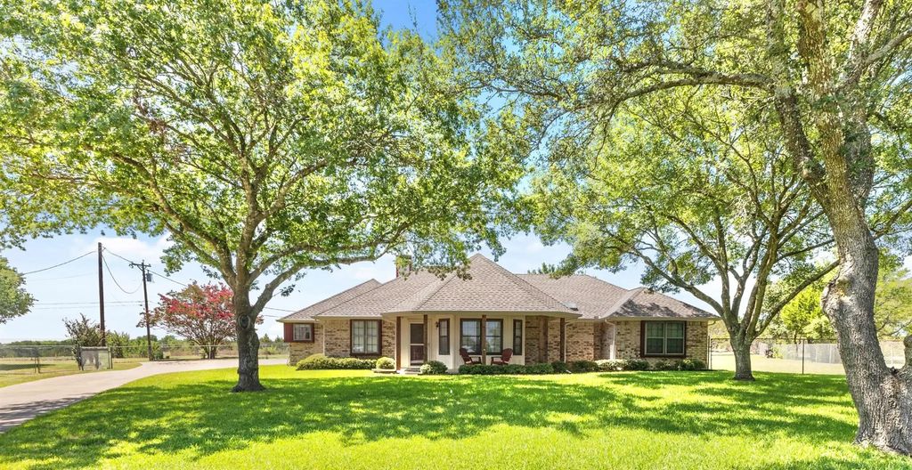 740 Squire Place, Red Oak