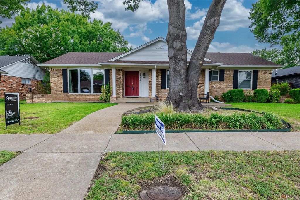8419 Bocowood Drive, Dallas