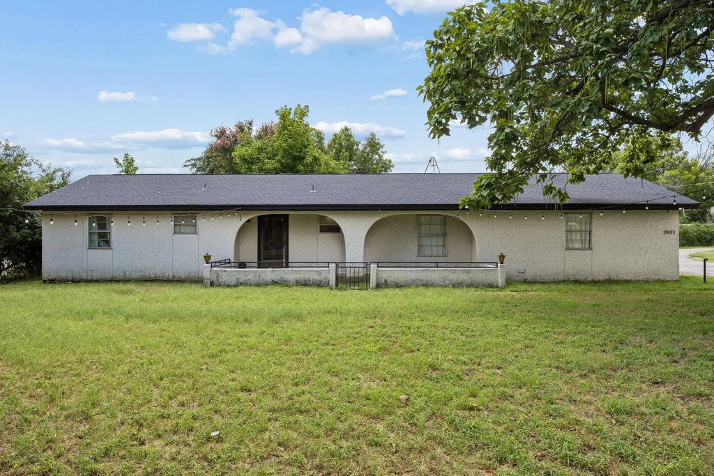 7971 Peden Road, Azle