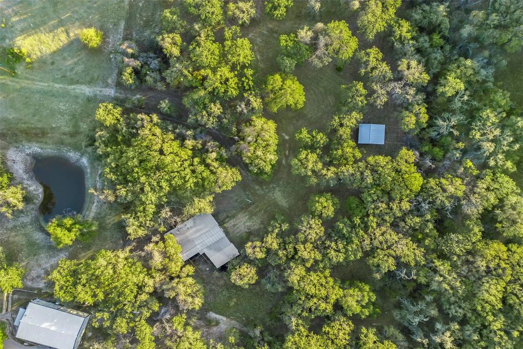 199 Cheyenne Trail, Springtown