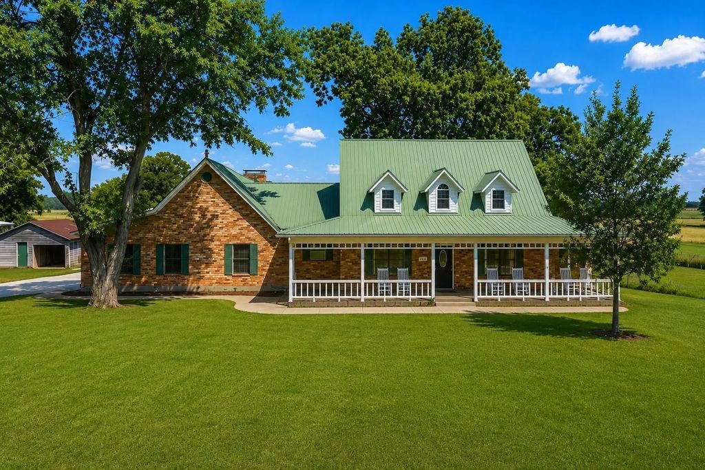 1143 Rs County Road 2300, Emory