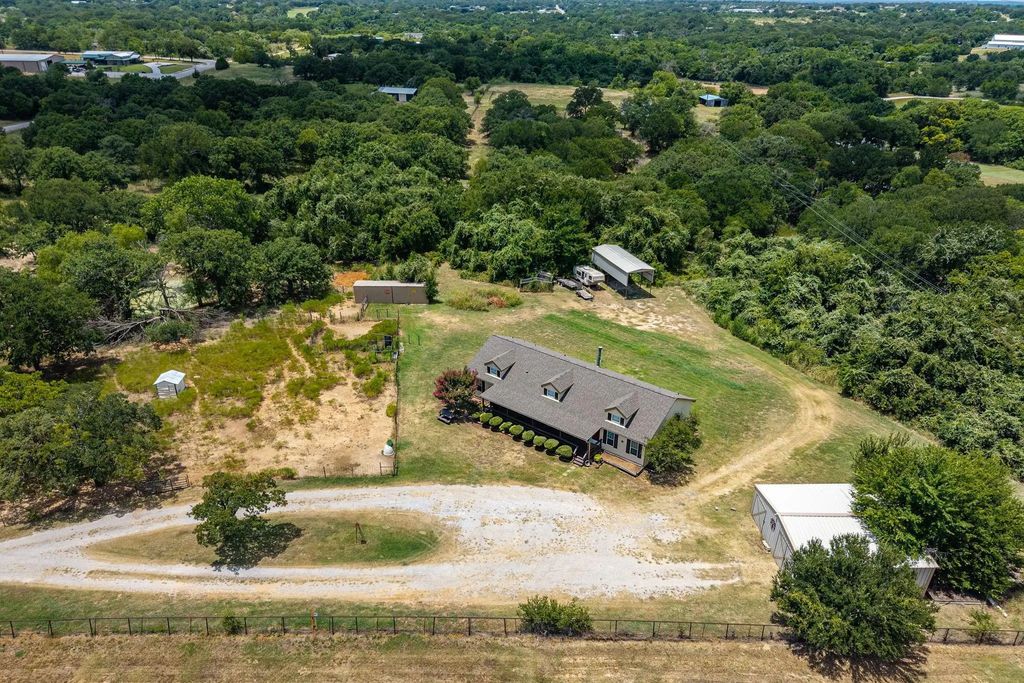 206 County Road 4593, Boyd