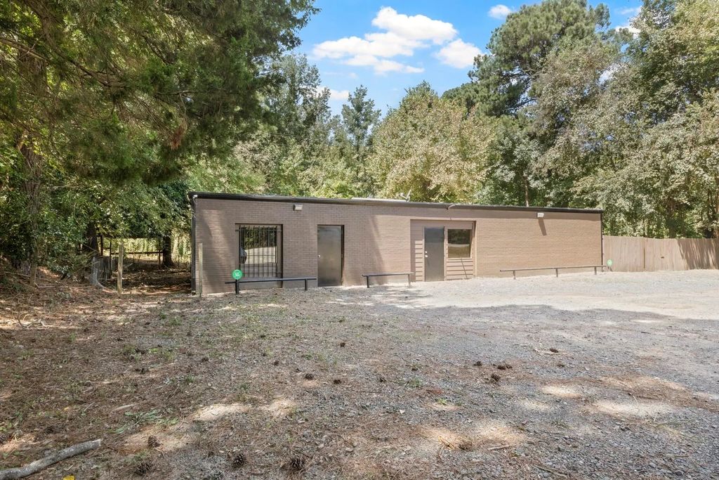 450 S Hwy 259, Daingerfield