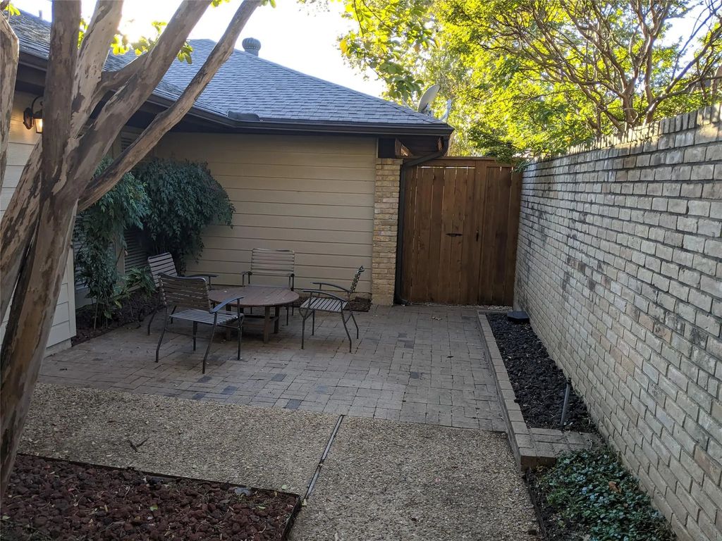 12619 Montfort Drive, Dallas