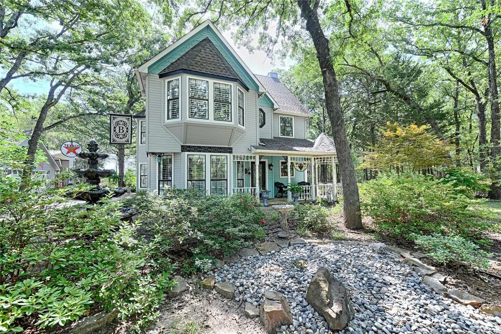 1713 Hollow Way Lane, Quinlan
