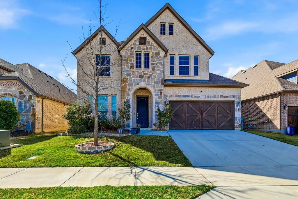 2717 Calloway Creek Drive, Fort Worth