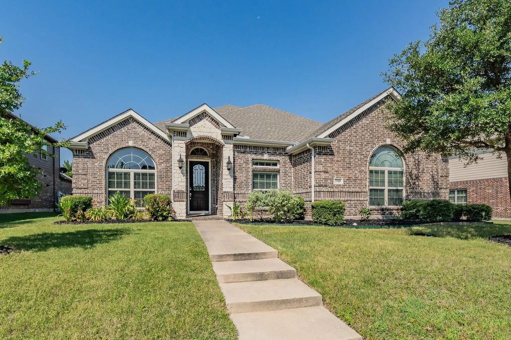3310 Edinburgh Drive, Sachse