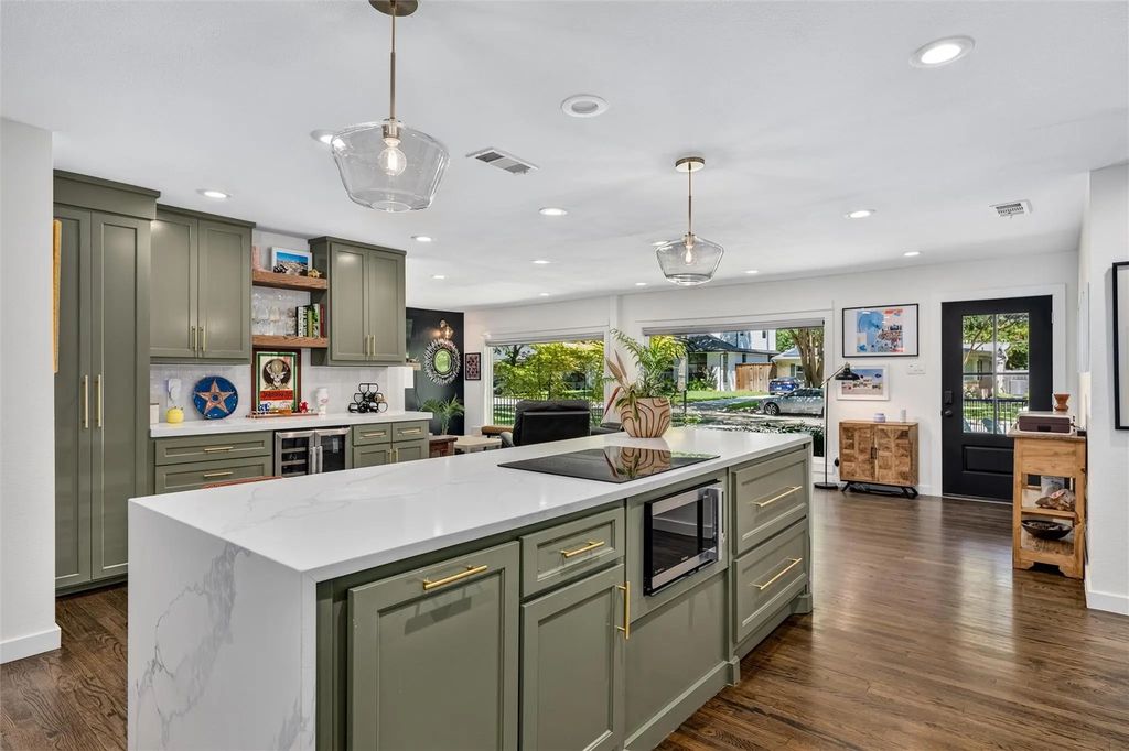 7166 Dalewood Lane, Dallas