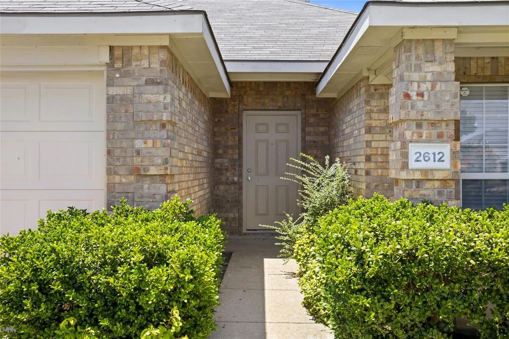2612 Spencer Circle, Royse City