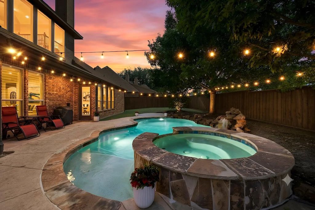 4796 Secret Cove, Rockwall