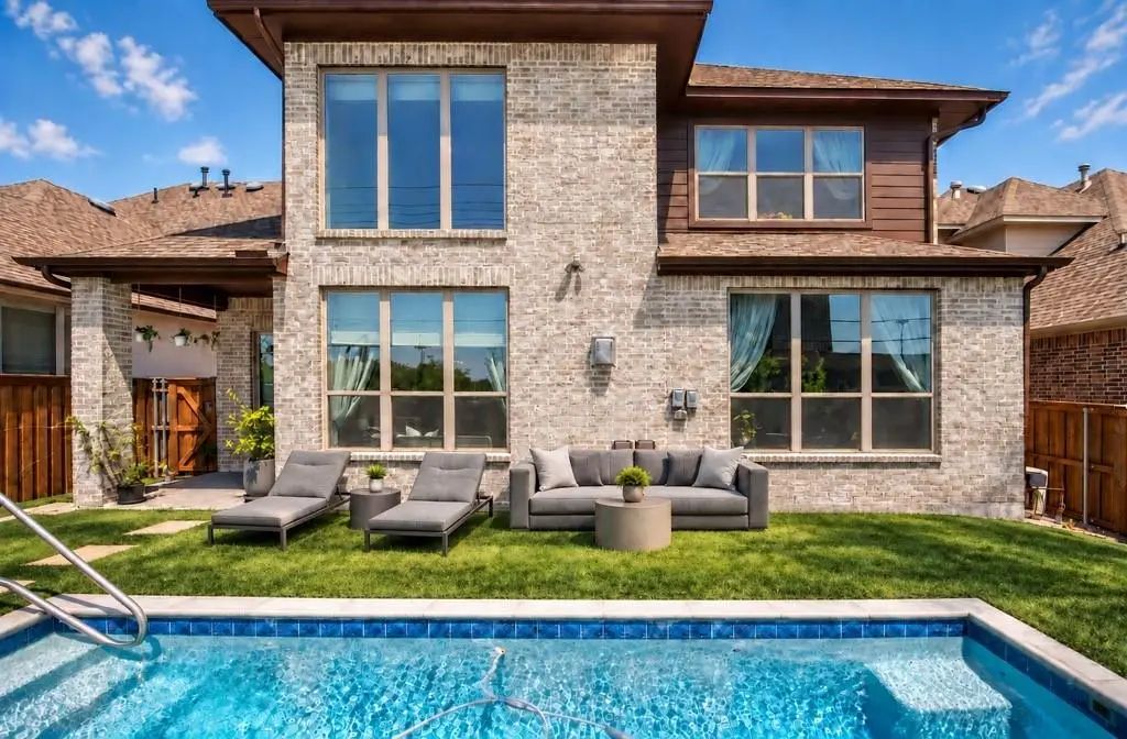 8234 Vitex Avenue, Dallas