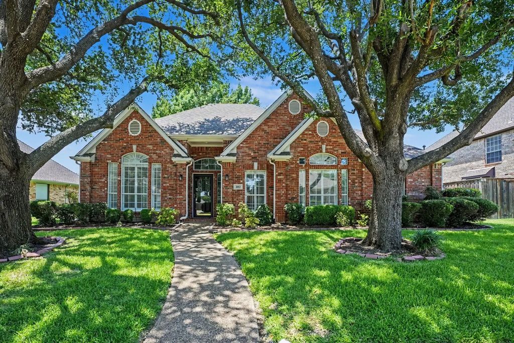 2813 Persimmon Place, Rowlett