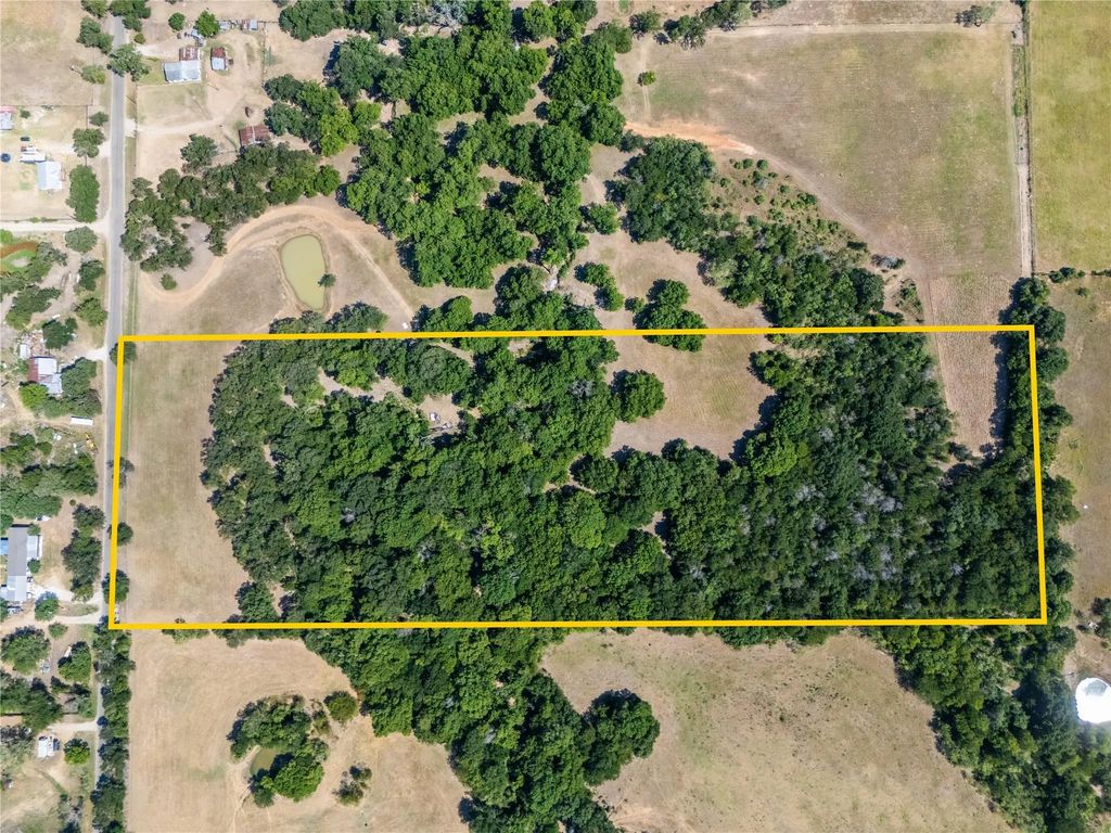 661 Clater Powell Road, Gholson
