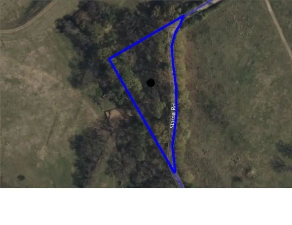 3 Tract Slama Road, Ennis