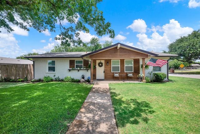 745 Pinehurst Drive, Richardson
