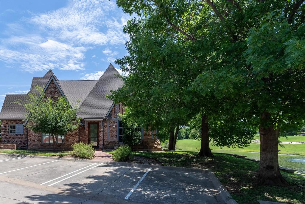 3008 E Hebron Parkway 500, Carrollton
