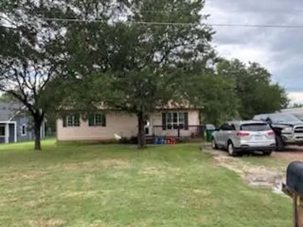 9881 Sycamore Drive, Little Elm