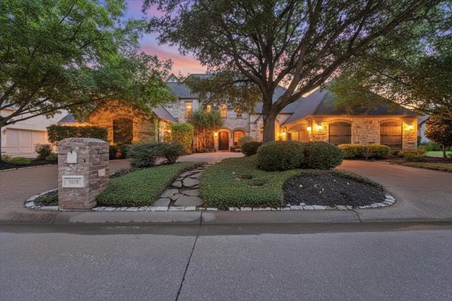 1019 Walnut Falls Circle, Mansfield