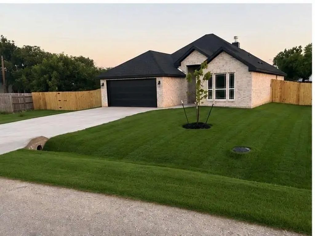 103 Virginia Drive, Palmer