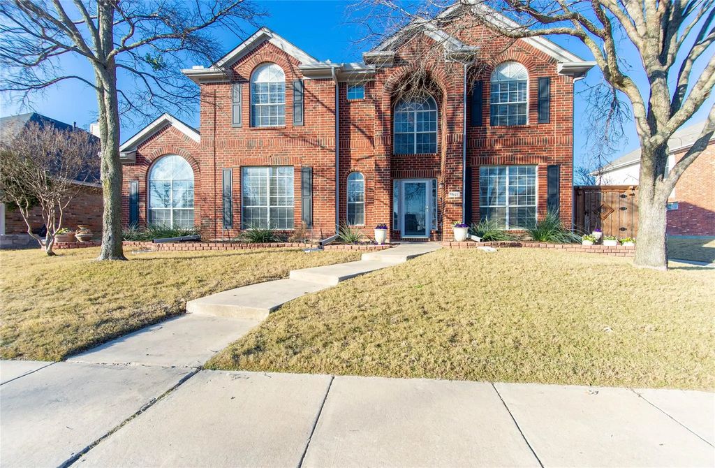 1521 Hidden Cove Court, Allen