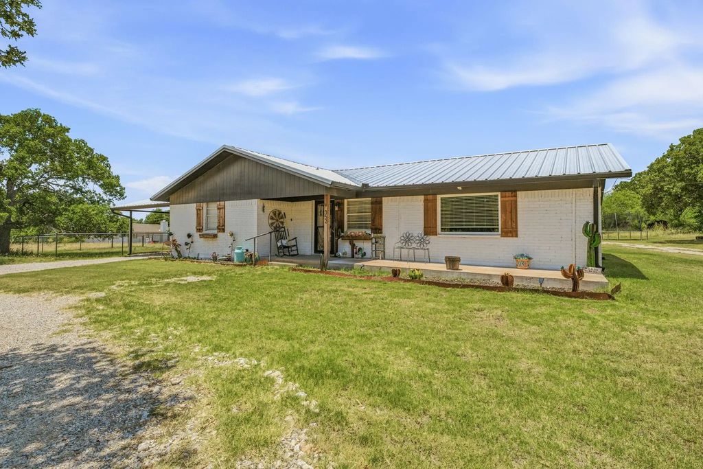 352 Seaberry Loop, Graham