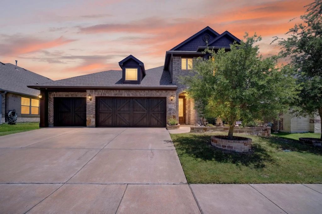 1839 Tuscany Drive, McLendon Chisholm