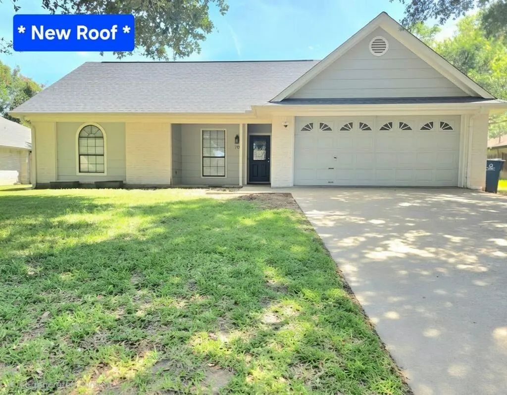 703 Aspen Incline Drive, Hewitt