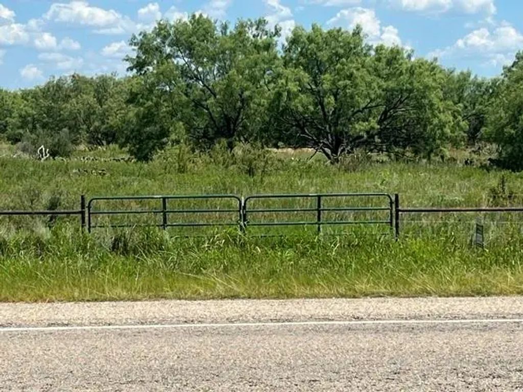 3417 State Highway 67, Graham