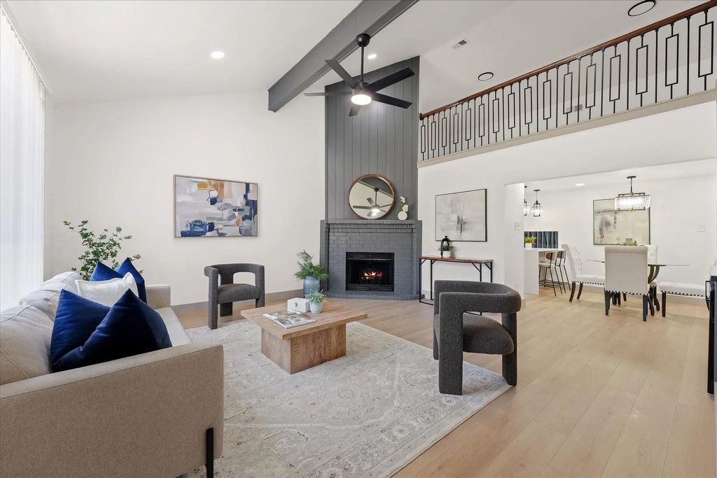 204 Briarglen Drive, Cedar Hill