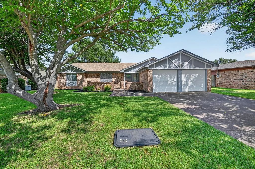 3619 Ceran Drive, Arlington