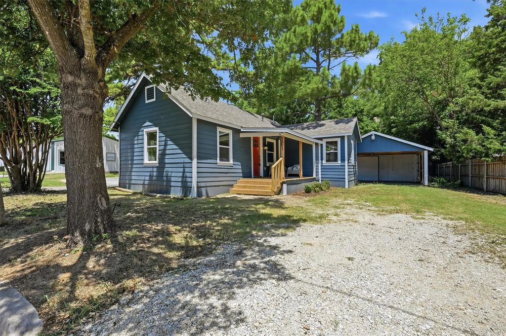 201 Mineral Street, Whitesboro