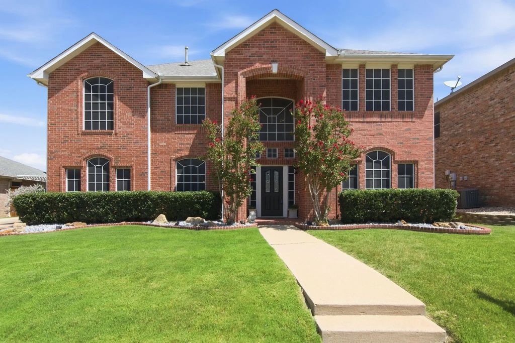 5225 Merced Drive, Fort Worth