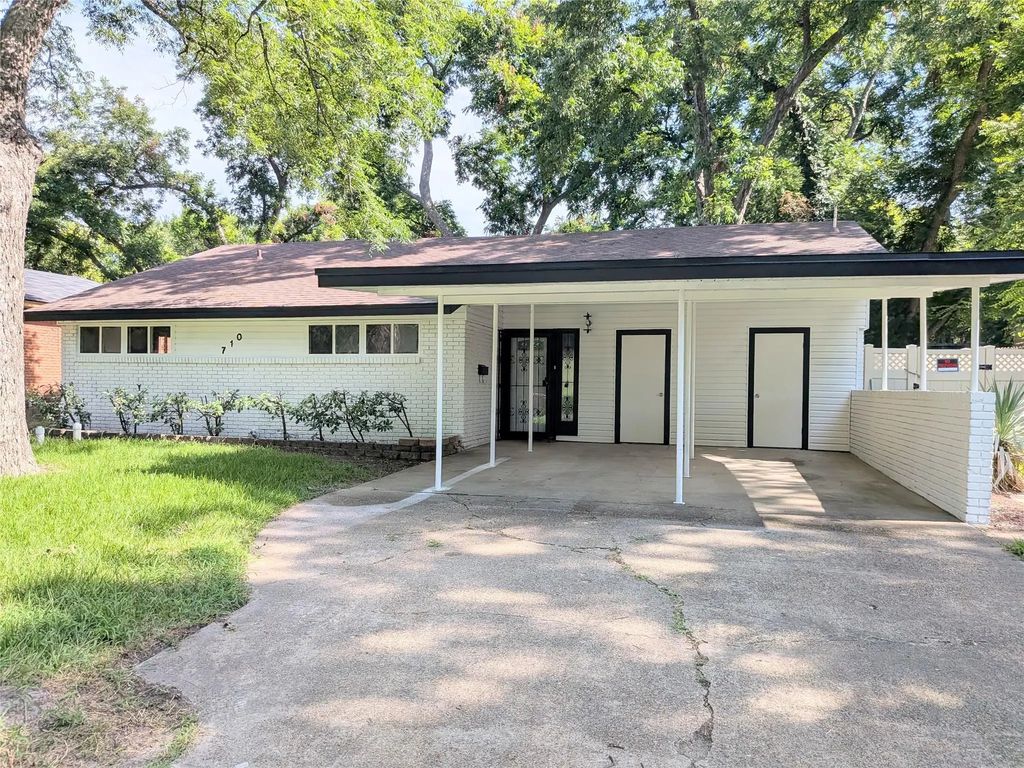 710 E Five Mile Parkway, Dallas