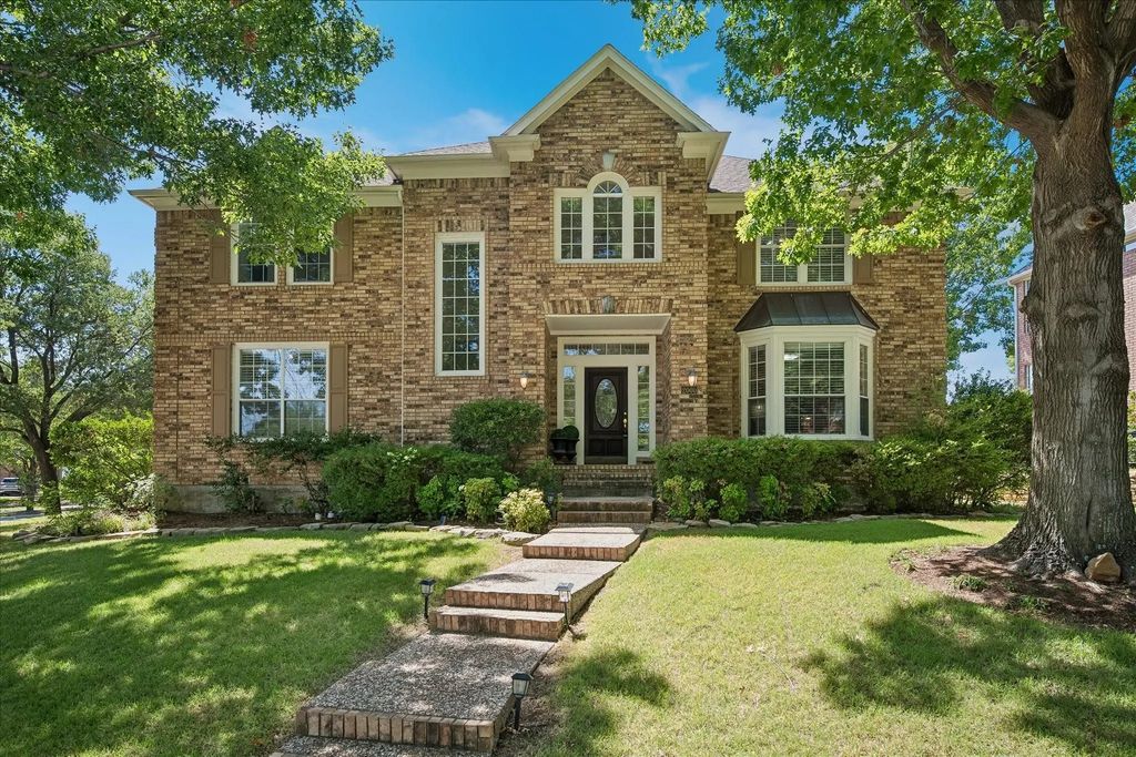 2000 Mulberry Way, Irving