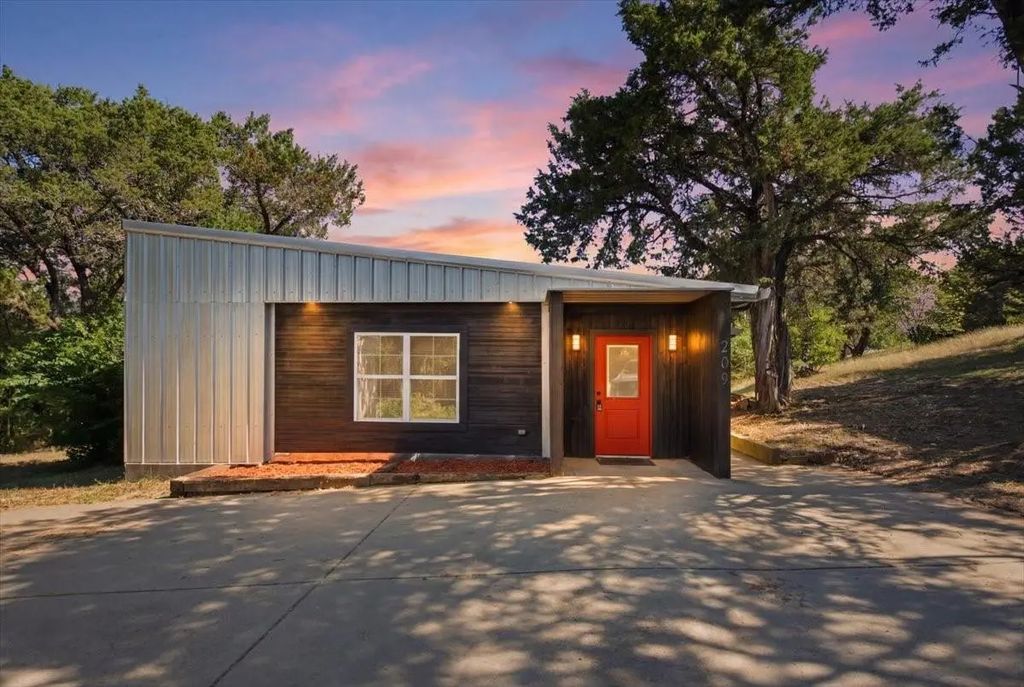 209 Timberline Drive, Whitney