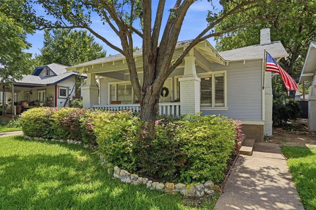 2208 Western Avenue, Fort Worth