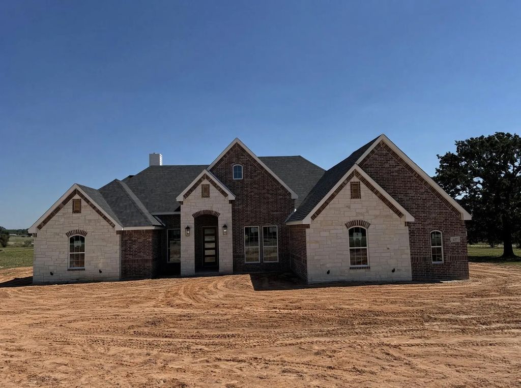 127 Guynell, Decatur